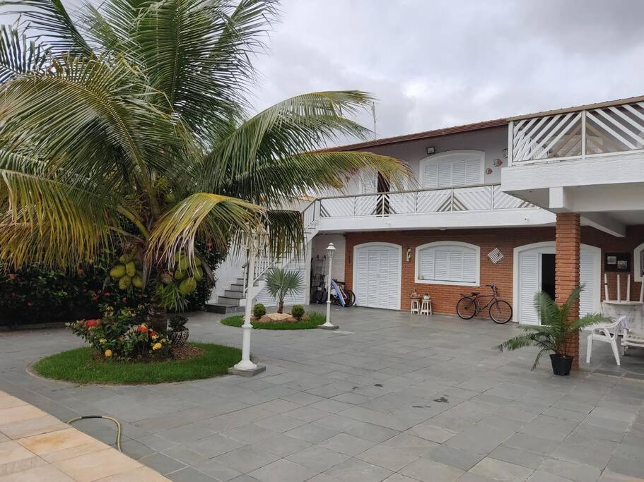 Вилла Casa Com Piscina Перуиби Экстерьер фото